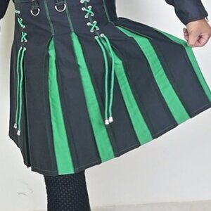 Fashion Utility Black Hybrid Kilt Green Pleats and Lacing Highlander Kilt NEW
